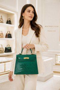 hermes kelly emerald green croc embossed leather bag, luxury top handle shoulder bag with gold hardware, elegant women’s designer handbag